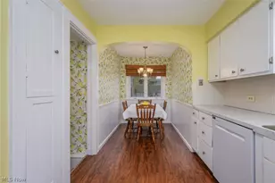 2374 Roth Dr, Cuyahoga Falls, OH 44221 - Photo 19