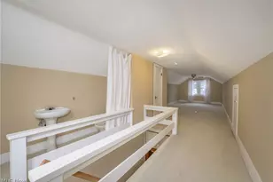 2374 Roth Dr, Cuyahoga Falls, OH 44221 - Photo 31