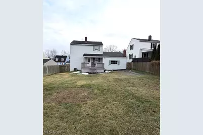 1209 Courtland Road, Weirton, WV 26062 - Photo 17