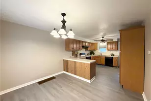 1209 Courtland Rd, Weirton, WV 26062 - Photo 9