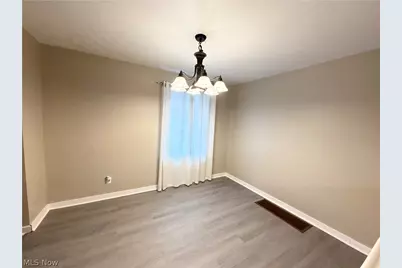 1209 Courtland Road, Weirton, WV 26062 - Photo 11