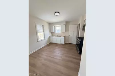 11709 Guardian Boulevard, Loveland, OH 44135 - Photo 3