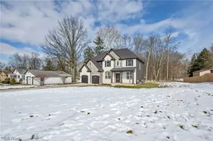 19736 Westwood Dr, Strongsville, OH 44149 - Photo 3