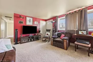 10684 Dot Ave NE, Alliance, OH 44601 - Photo 23