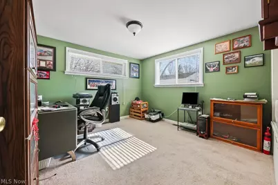 10684 Dot Avenue NE, Alliance, OH 44601 - Photo 27