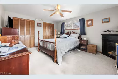 10684 Dot Avenue NE, Alliance, OH 44601 - Photo 17