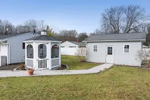 10684 Dot Ave NE, Alliance, OH 44601 - Photo 47