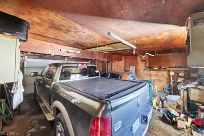 10684 Dot Avenue NE, Alliance, OH 44601 - Photo 39