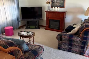 602 Williams Ave, Williamstown, WV 26187 - Photo 5