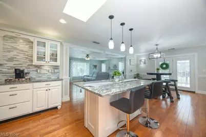 31 Anns Drive, Vienna, WV 26105 - Photo 5