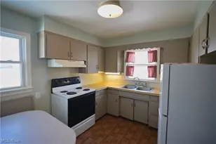 3613 Manchester Rd, Coventry, OH 44319 - Photo 33