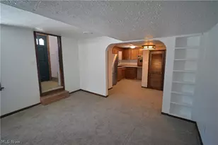 3613 Manchester Rd, Coventry, OH 44319 - Photo 5