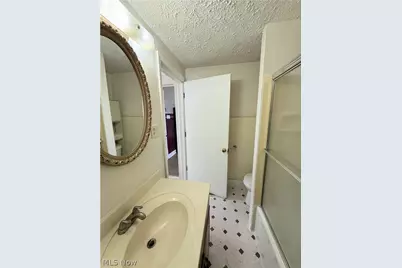 1253 California Avenue, Akron, OH 44314 - Photo 15