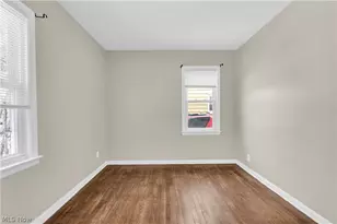 12918 Eastwood Blvd, Garfield Heights, OH 44125 - Photo 13