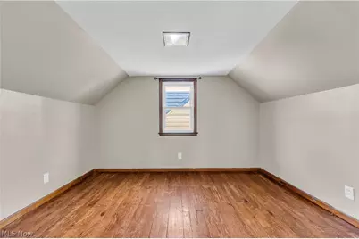 12918 Eastwood Boulevard, Garfield Heights, OH 44125 - Photo 19