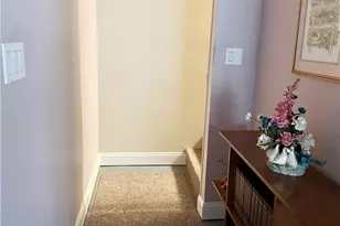 49281 Eagle Dr, East Liverpool, OH 43920 - Photo 9