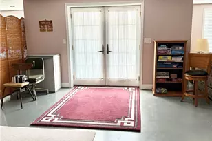 49281 Eagle Dr, East Liverpool, OH 43920 - Photo 5