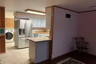 213 E 27th St, Dover, OH 44622 - Photo 5
