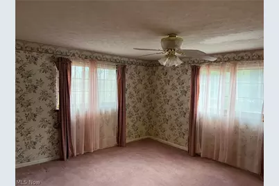 213 E 27th Street, Dover, OH 44622 - Photo 17