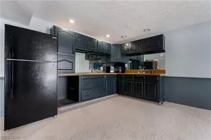 4387 Point Comfort Dr, New Franklin, OH 44319 - Photo 41