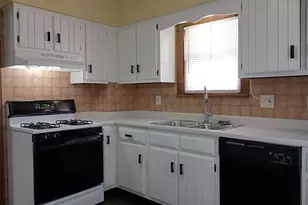 212 Curry Pl, Youngstown, OH 44504 - Photo 15