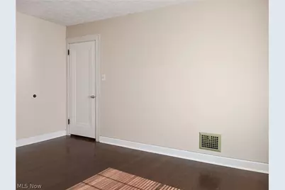 212 Curry Place, Youngstown, OH 44504 - Photo 29