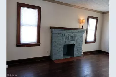 212 Curry Place, Youngstown, OH 44504 - Photo 11