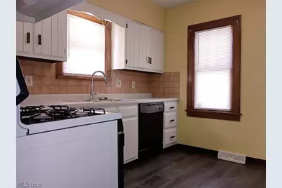 212 Curry Place, Youngstown, OH 44504 - Photo 19