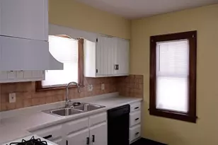 212 Curry Pl, Youngstown, OH 44504 - Photo 13