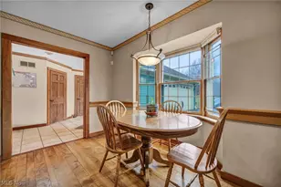 8051 Euclid Chardon Rd, Kirtland, OH 44094 - Photo 3