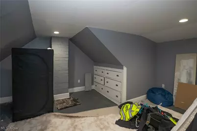 557 W Hopocan Avenue, Barberton, OH 44203 - Photo 23