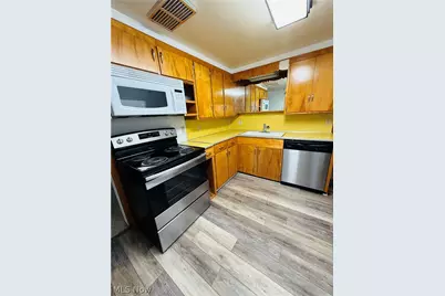 1602 Logan Avenue NW, Canton, OH 44703 - Photo 7