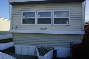 8321 Russell Ln, Loveland, OH 44144 - Photo 5