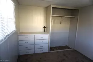 8321 Russell Ln, Loveland, OH 44144 - Photo 11