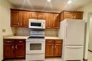 4175 Fawn Trail NE, Warren, OH 44483 - Photo 5