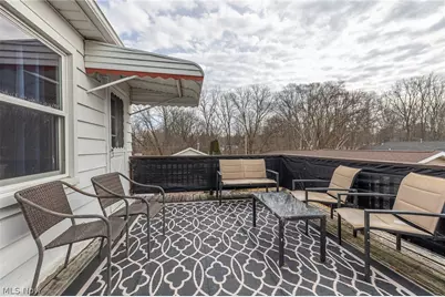 1845 Seattle Street, Cuyahoga Falls, OH 44221 - Photo 3