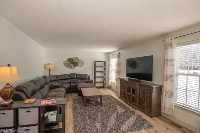 4690 Quincy Drive, Akron, OH 44321 - Photo 17