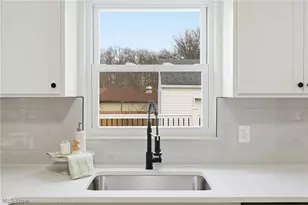 1065 Shadowlawn Dr, Ravenna, OH 44266 - Photo 17