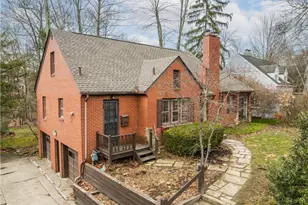 240 Sand Run Rd, Akron, OH 44313 - Photo 3