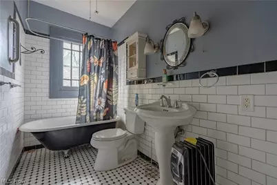 1568 W Exchange Street, Akron, OH 44313 - Photo 23