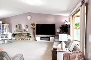 9 Willow Way, Canfield, OH 44406 - Photo 7