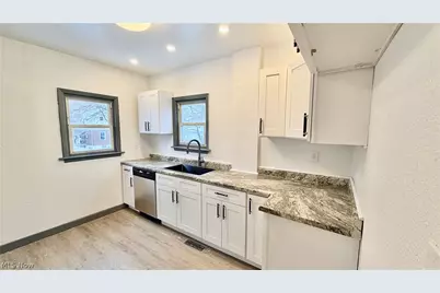 320 Para Avenue, Akron, OH 44305 - Photo 3