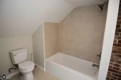 32113 Dickerson Road, Willowick, OH 44095 - Photo 27