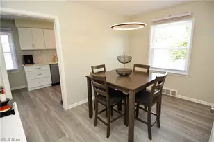 32113 Dickerson Rd, Willowick, OH 44095 - Photo 15