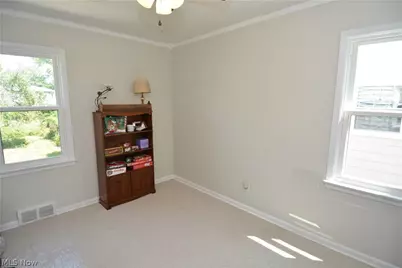 32113 Dickerson Road, Willowick, OH 44095 - Photo 21