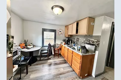 114 Penhale Avenue, Campbell, OH 44405 - Photo 9