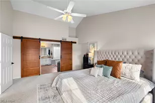 12471 Saddle Horn Cir, Strongsville, OH 44149 - Photo 19