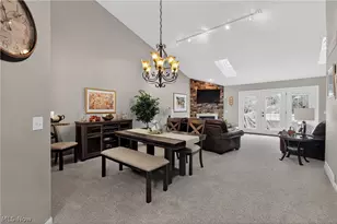 6272 Doral Dr NW, Canton, OH 44718 - Photo 7