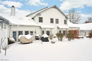 800 Hampton Cir, Aurora, OH 44202 - Photo 17