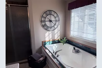 2142 Pearce Circle, Salem, OH 44460 - Photo 13